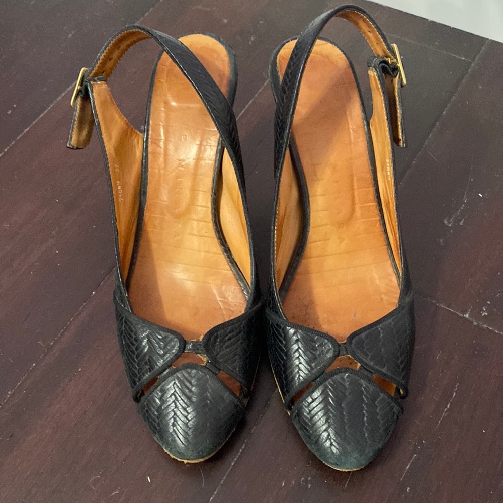 Chi Mihara shoes
